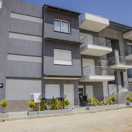 Kasta Bnb Ofrínion Exterior foto